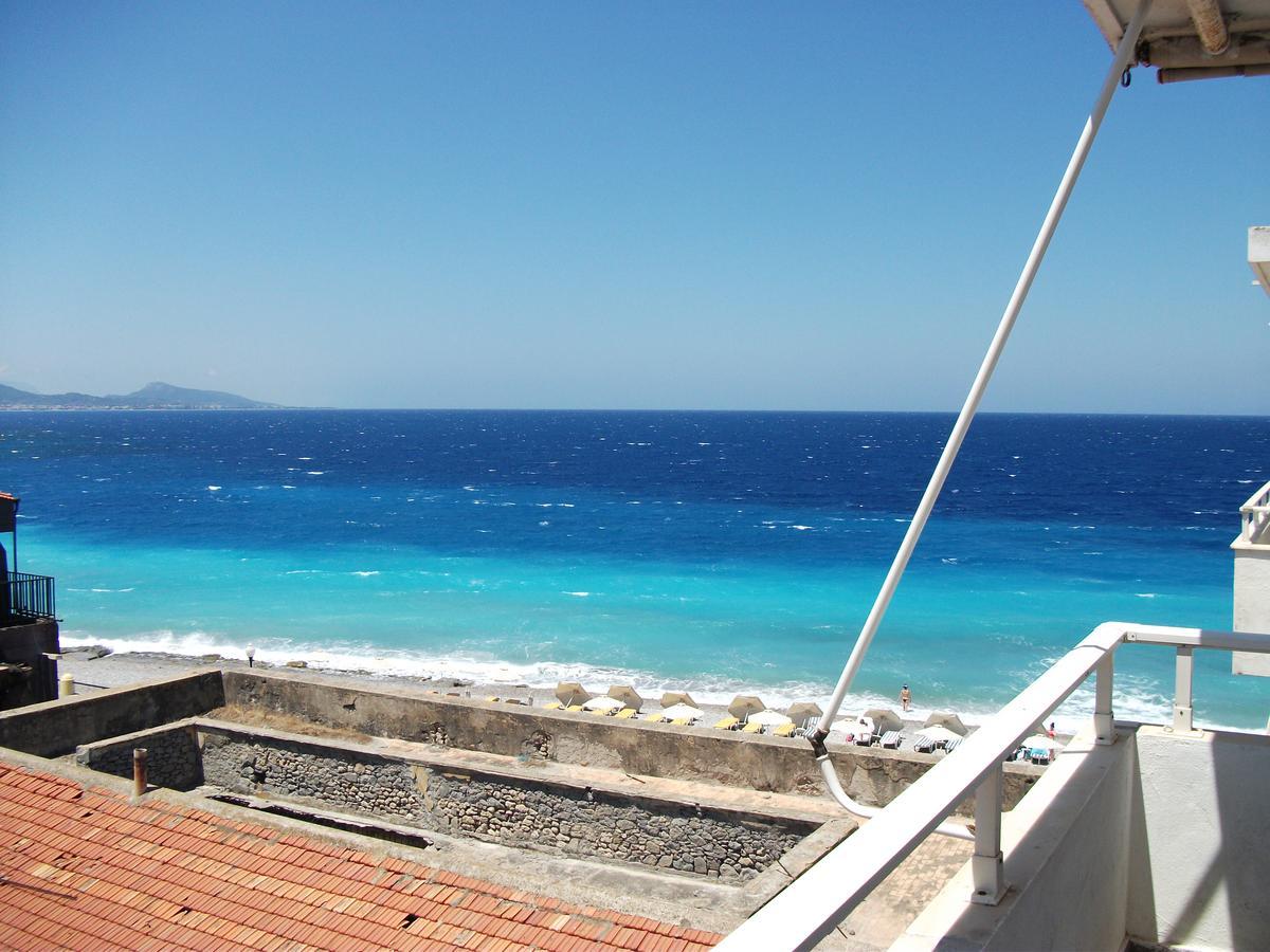 شقة A Unique Seaside View!!! Rhodes City المظهر الخارجي الصورة