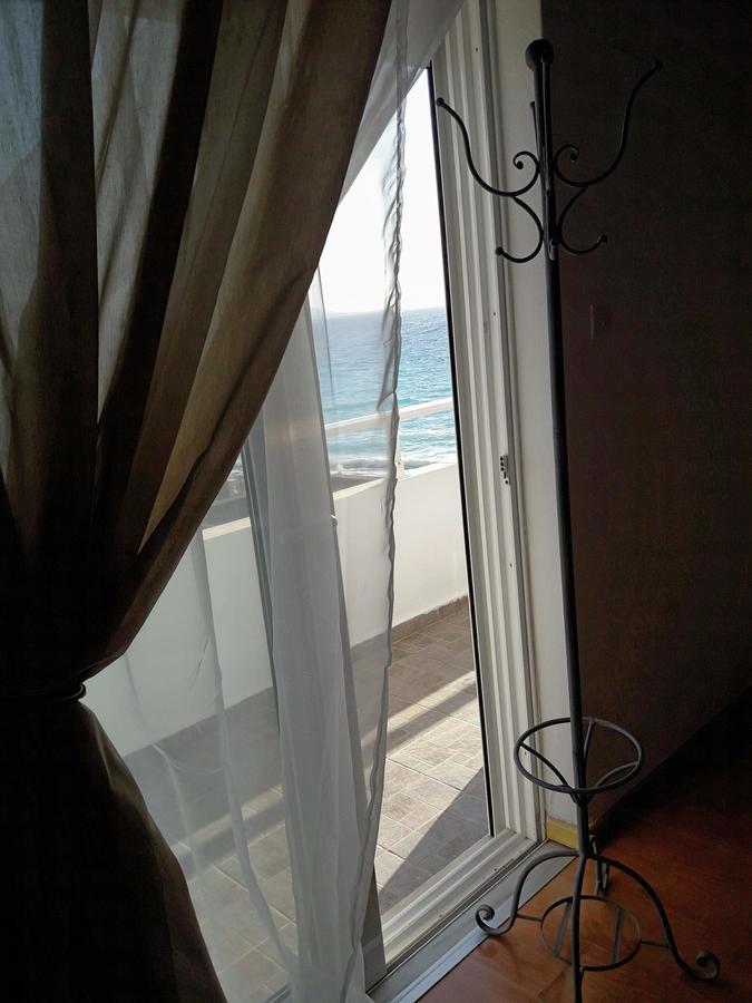 شقة A Unique Seaside View!!! Rhodes City المظهر الخارجي الصورة